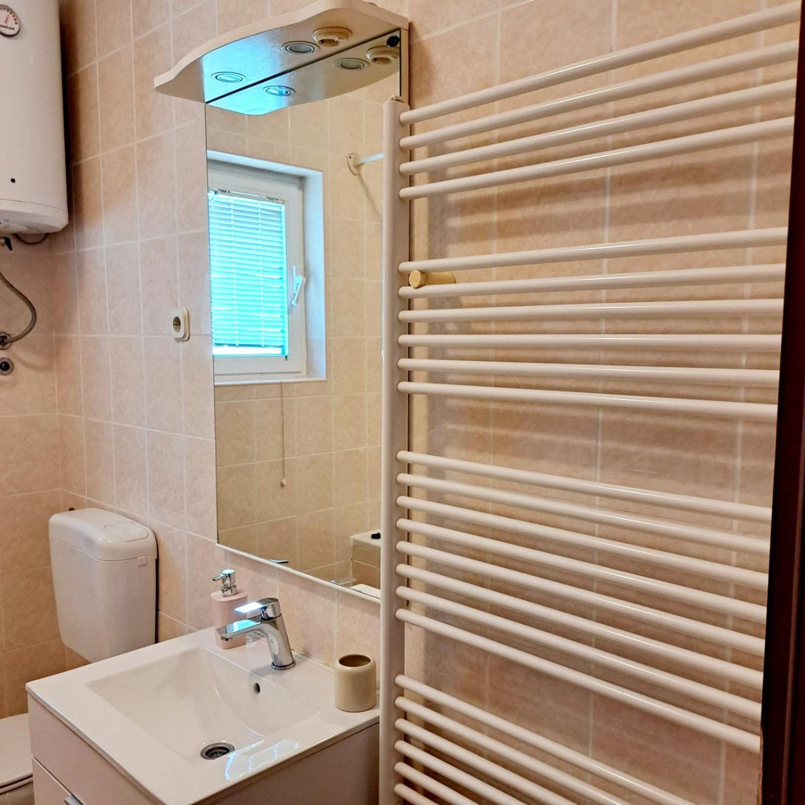 Apartments Pletikosa Бродарица Экстерьер фото