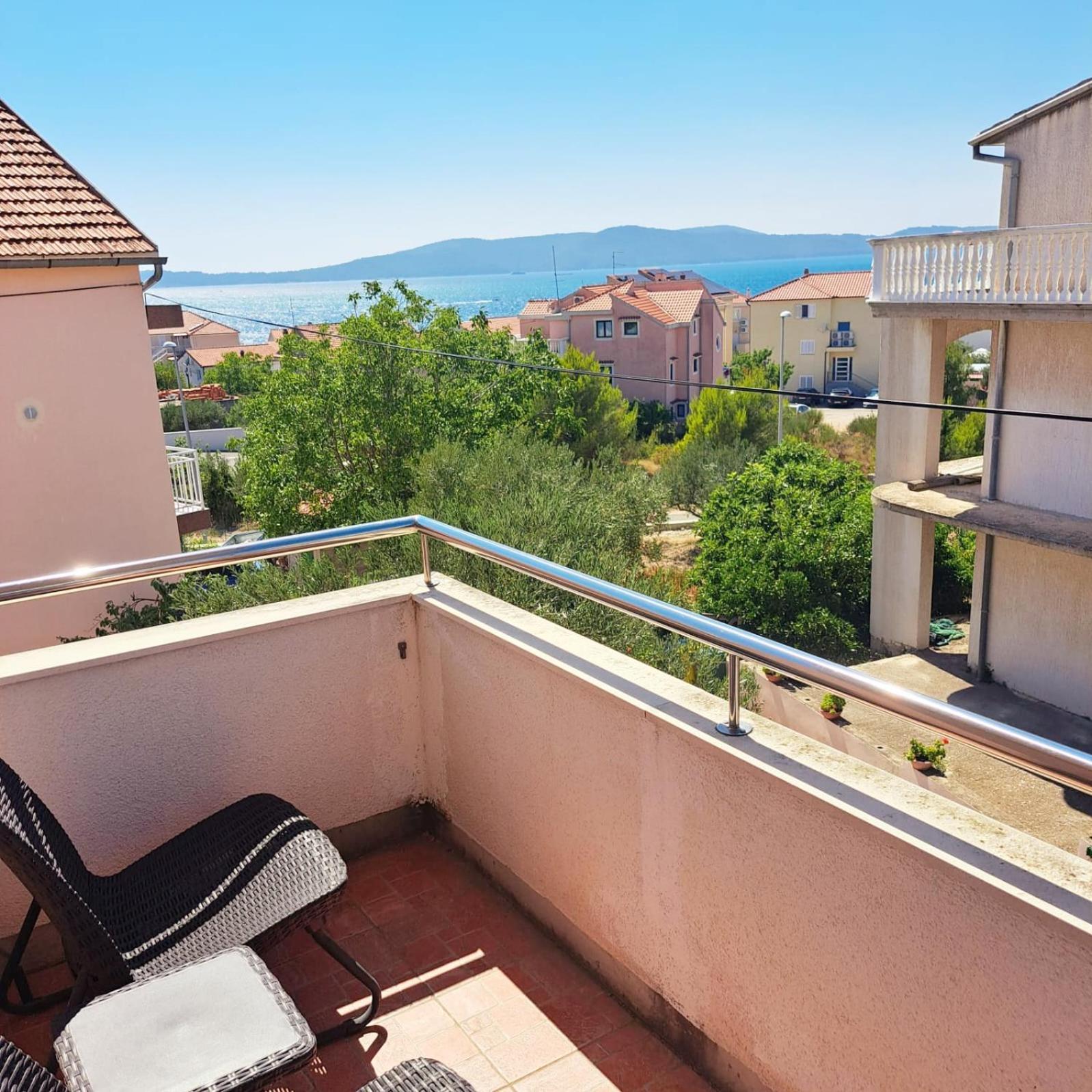 Apartments Pletikosa Бродарица Экстерьер фото